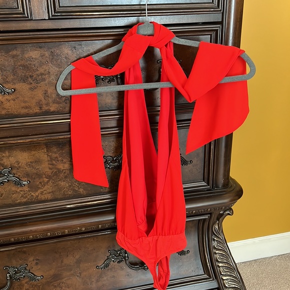 Lovers + Friends Cairo bodysuit size S - Picture 2 of 5